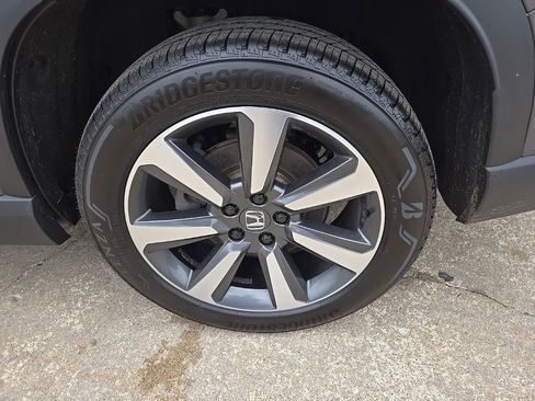 Used 2024 Honda Pilot Elite image 20