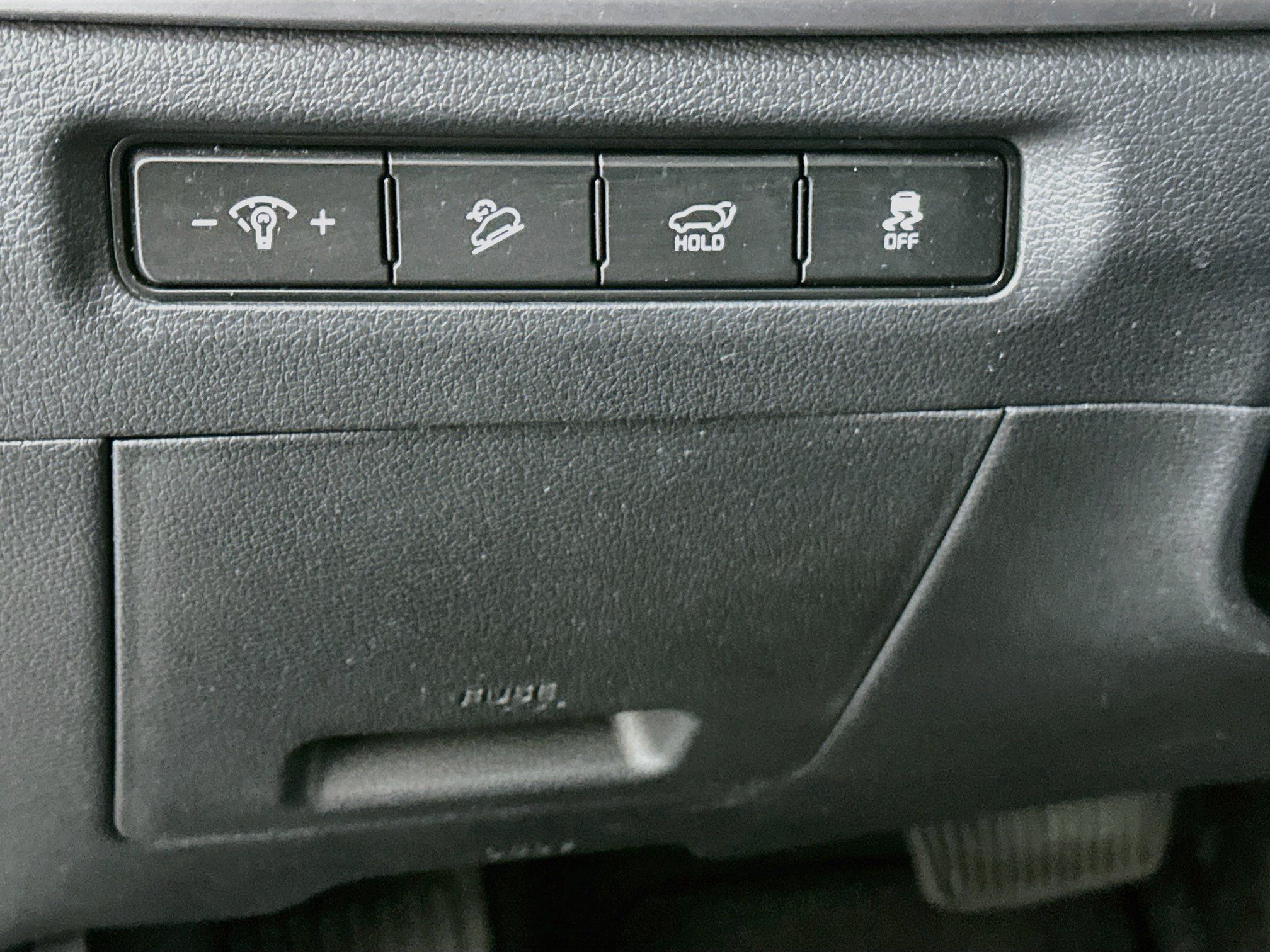 Used 2025 Kia Telluride S FWD image 16