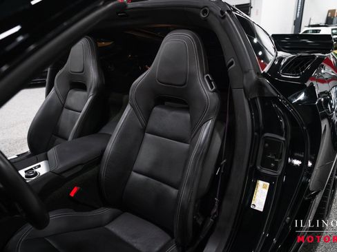 Used 2017 Chevrolet Corvette Z06 RWD image 18