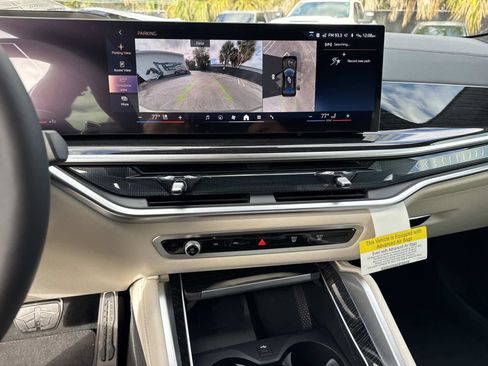 New 2026 BMW X6 xDrive40i w/ Executive Package image 27