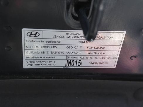 Certified 2024 Hyundai Santa Fe Limited FWD image 37