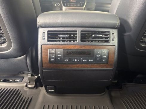 Used 2020 Toyota Land Cruiser Heritage Edition image 13