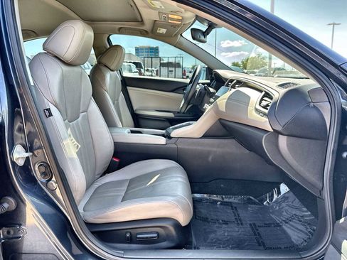 Used 2019 Honda Insight Touring image 9