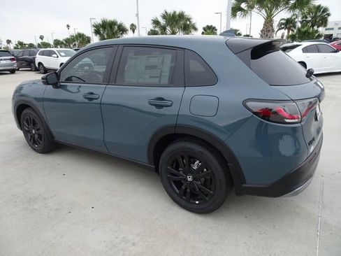 New 2026 Honda HR-V Sport image 6