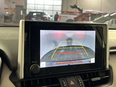 Used 2024 Toyota RAV4 XLE Premium image 19