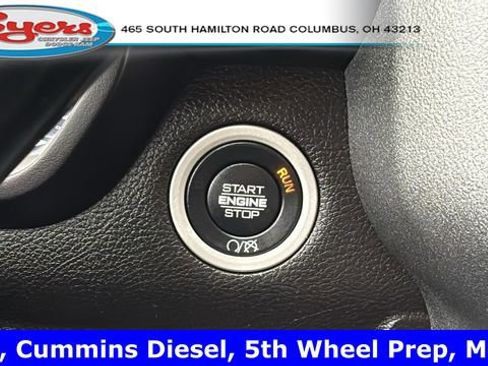 Used 2024 RAM 2500 Tradesman w/ Chrome Appearance Group image 23