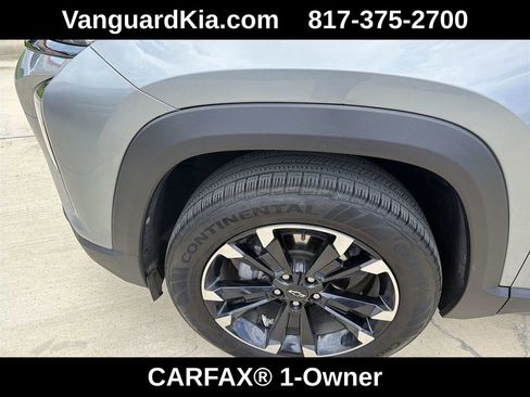 Used 2025 Chevrolet Equinox RS FWD image 21