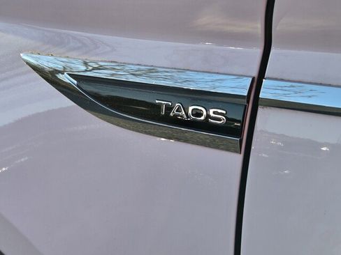 Used 2023 Volkswagen Taos S image 34