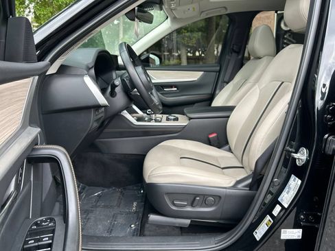 Used 2025 MAZDA CX-90 3.3 Turbo w/ Preferred Package AWD/4WD image 14