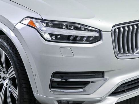 Used 2021 Volvo XC90 T6 Inscription w/ Lounge Package AWD/4WD image 38