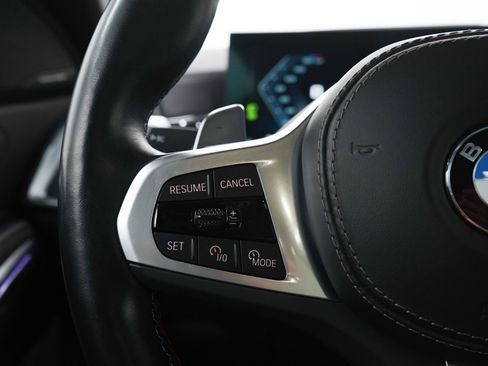 Used 2024 BMW X6 M60i AWD/4WD image 30