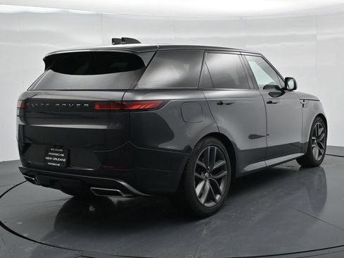 Used 2024 Land Rover Range Rover Sport Dynamic SE AWD/4WD image 7