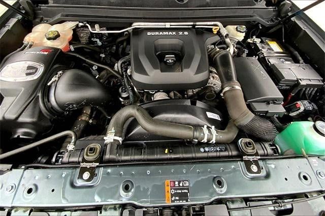 Used 2017 Chevrolet Colorado Z71 AWD/4WD image 9