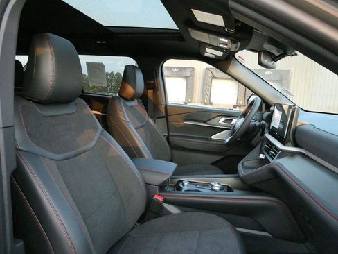 New 2026 Ford Explorer ST w/ Sun And Sound Package AWD/4WD image 10