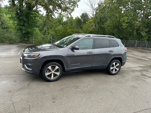 Used 2020 Jeep Cherokee Limited AWD/4WD image 19