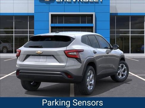 New 2026 Chevrolet Trax LS image 4
