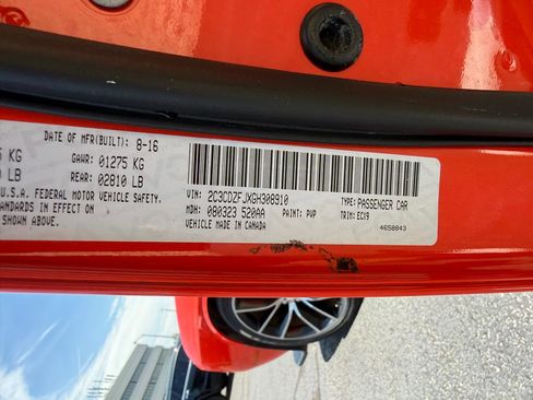 Used 2016 Dodge Challenger R/T Scat Pack RWD image 18