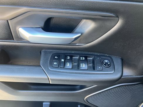 Used 2019 RAM 1500 Tradesman image 21