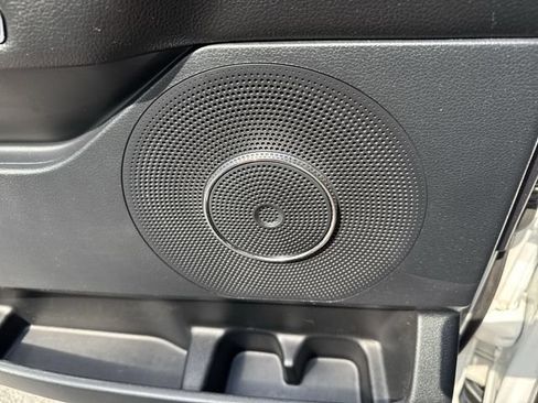 Used 2020 Ford Expedition XLT w/ Equipment Group 202A RWD image 27