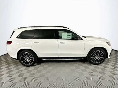 New 2026 Mercedes-Benz GLS 580 4MATIC image 8