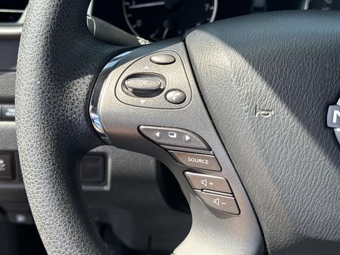 Used 2023 Nissan Murano S FWD image 24