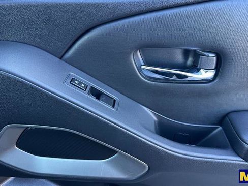 Used 2023 Nissan Frontier SV w/ SV Convenience Package image 20