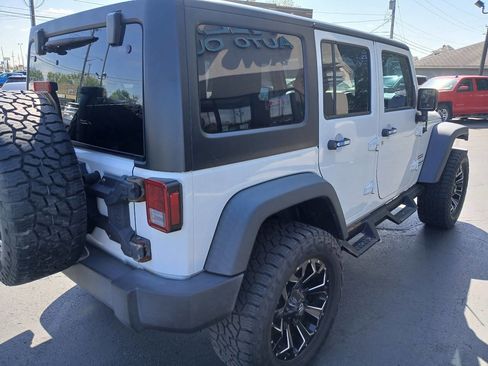 Used 2017 Jeep Wrangler Unlimited Sport w/ Quick Order Package 23S AWD/4WD image 28
