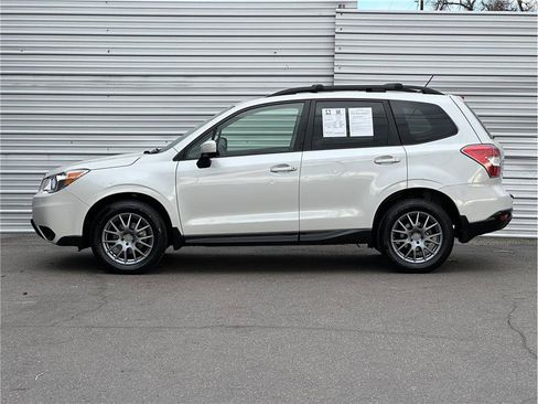 Used 2015 Subaru Forester 2.5i Premium image 13