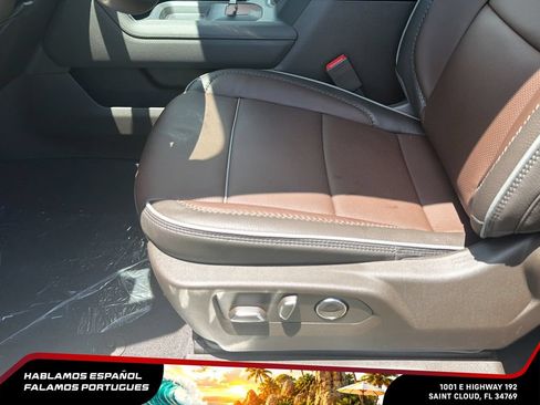 New 2026 GMC Sierra 2500 Denali w/ Denali Reserve Package AWD/4WD image 15
