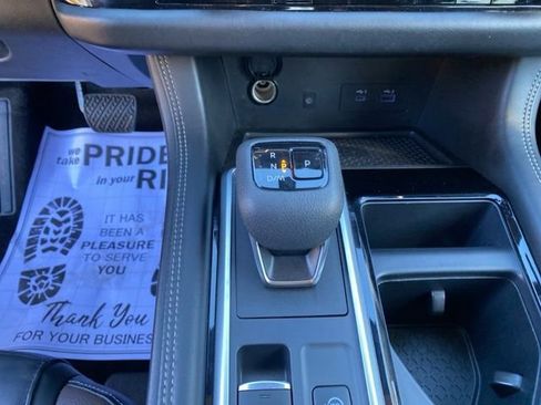 Used 2022 Nissan Pathfinder Platinum w/ Lighting Package (N92) image 30