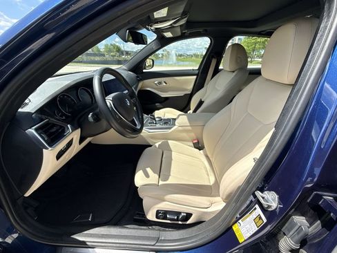Used 2019 BMW 330i Sedan w/ Convenience Package RWD image 30