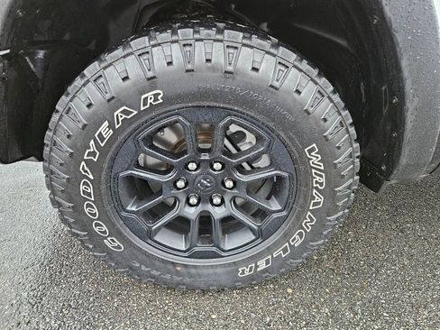 Used 2025 RAM 1500 Rebel image 9