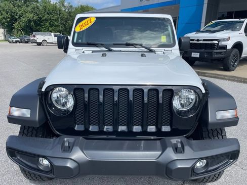 Used 2022 Jeep Wrangler Unlimited Sport AWD/4WD image 2