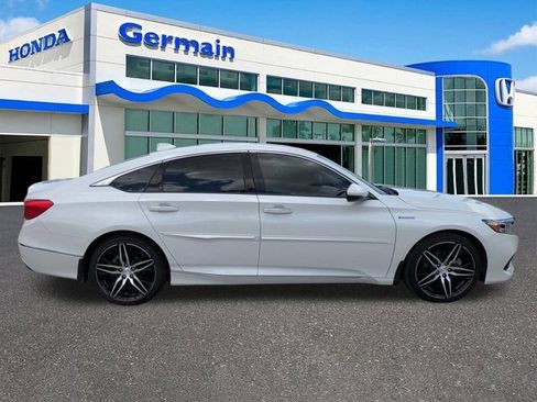 Certified 2021 Honda Accord Touring image 4