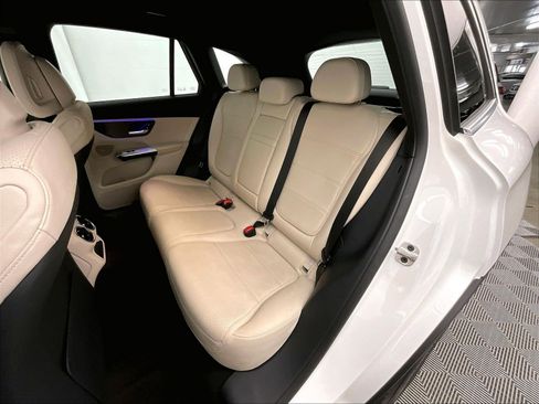 Certified 2024 Mercedes-Benz GLC 300 image 18