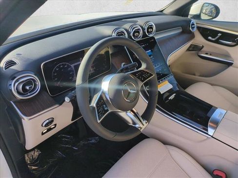 New 2026 Mercedes-Benz GLC 300 image 3