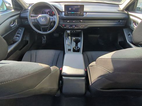 Used 2023 Honda Accord EX image 29