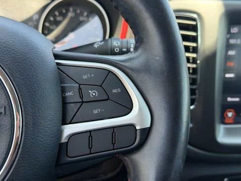 Used 2020 Jeep Compass Trailhawk w/ Safety & Security Group AWD/4WD image 22