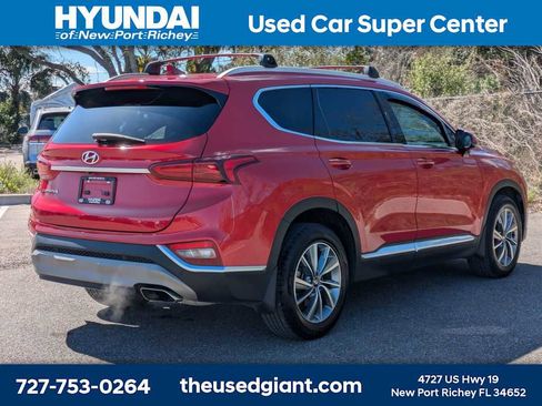 Used 2020 Hyundai Santa Fe SEL w/ Convenience Package image 5