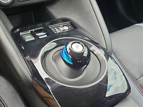 Used 2021 Nissan Leaf SL Plus image 12