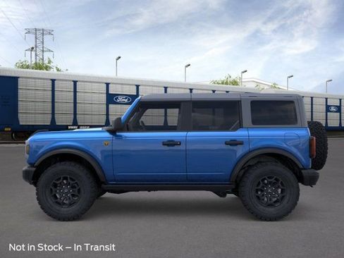 New 2026 Ford Bronco Badlands AWD/4WD image 3