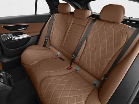 New 2026 Mercedes-Benz E 450 4MATIC All-Terrain Wagon image 9