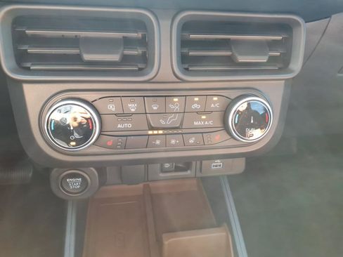 Used 2024 Ford Maverick Lariat AWD/4WD image 19