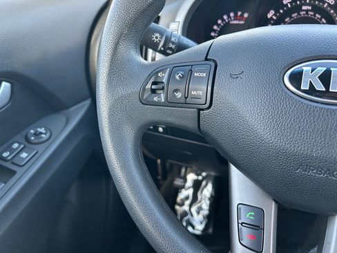Used 2015 Kia Sportage LX AWD/4WD image 16