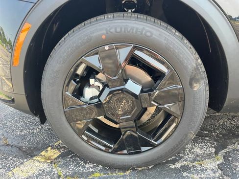 New 2026 Kia Sportage X-Line w/ X-Line Technology Package image 9