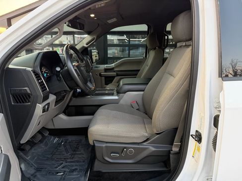 Used 2017 Ford F150 XLT w/ Equipment Group 302A Luxury image 13