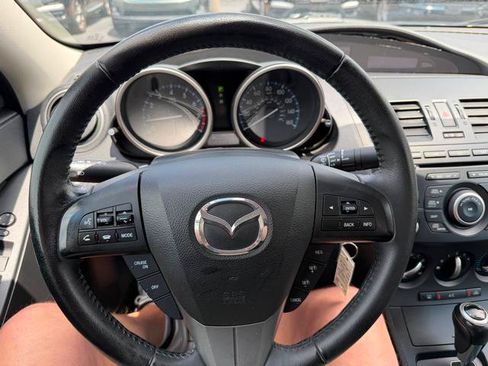 Used 2012 MAZDA MAZDA3 i Touring FWD image 17