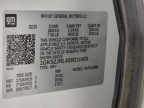 Certified 2025 GMC Yukon XL Denali image 31