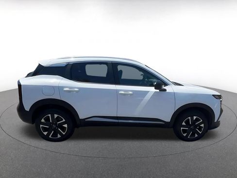 Used 2026 Nissan Kicks SV w/ Cold Weather Package AWD/4WD image 16
