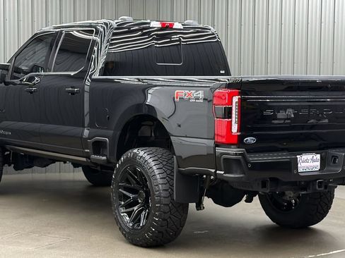 Used 2026 Ford F250 Platinum w/ FX4 Off-Road Package AWD/4WD image 3